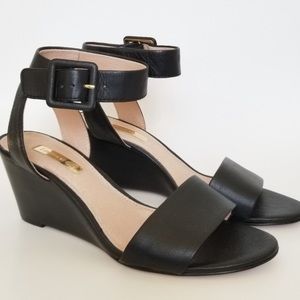 Louise et cie black wedge heels sandals sz 6.5 brand new
